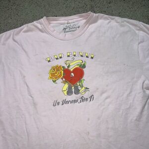 Bad Bunny T-Shirt Worlds Hottest Tour Stadiums 2022 Un Verano Sin Ti Tour 2XL